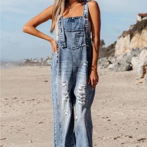 Stylish Blue Denim Overalls for Women